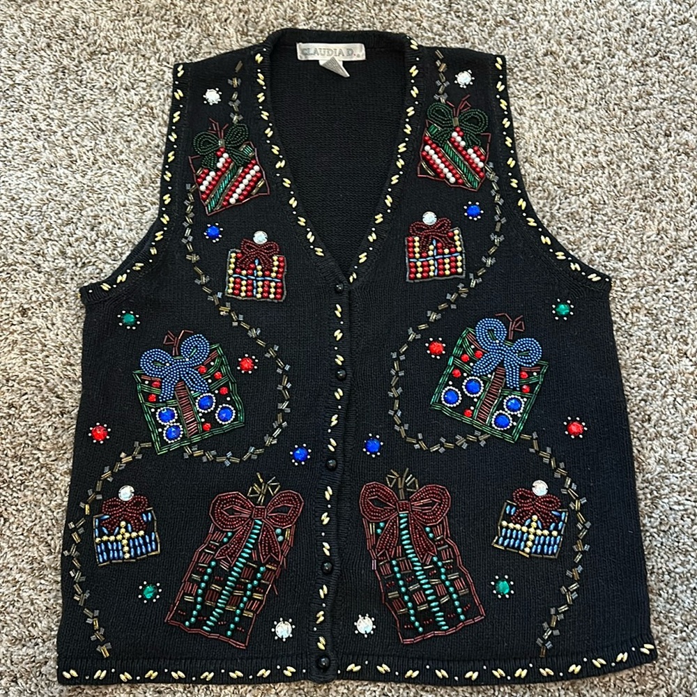 Claudia D Christmas sweater vest